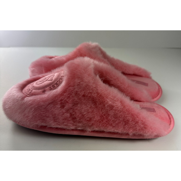 NWT 2024 Victoria's Secret Closed Toe Faux Fur Slippers Pink Women's Size Medium - Picture 3 of 12